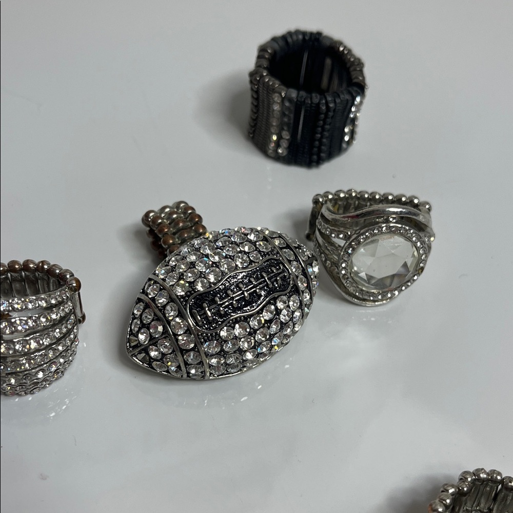 Bundle Silvertone Stretchy Crystal Rings - Picture 8 of 8